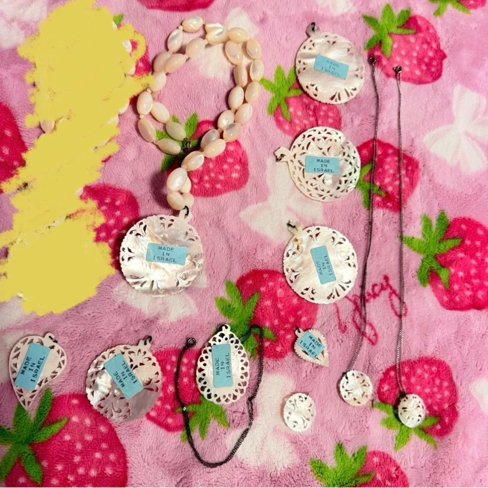 Necklace bundle Jewelry Set mother of pearl hand carved - Picture 6 of 6